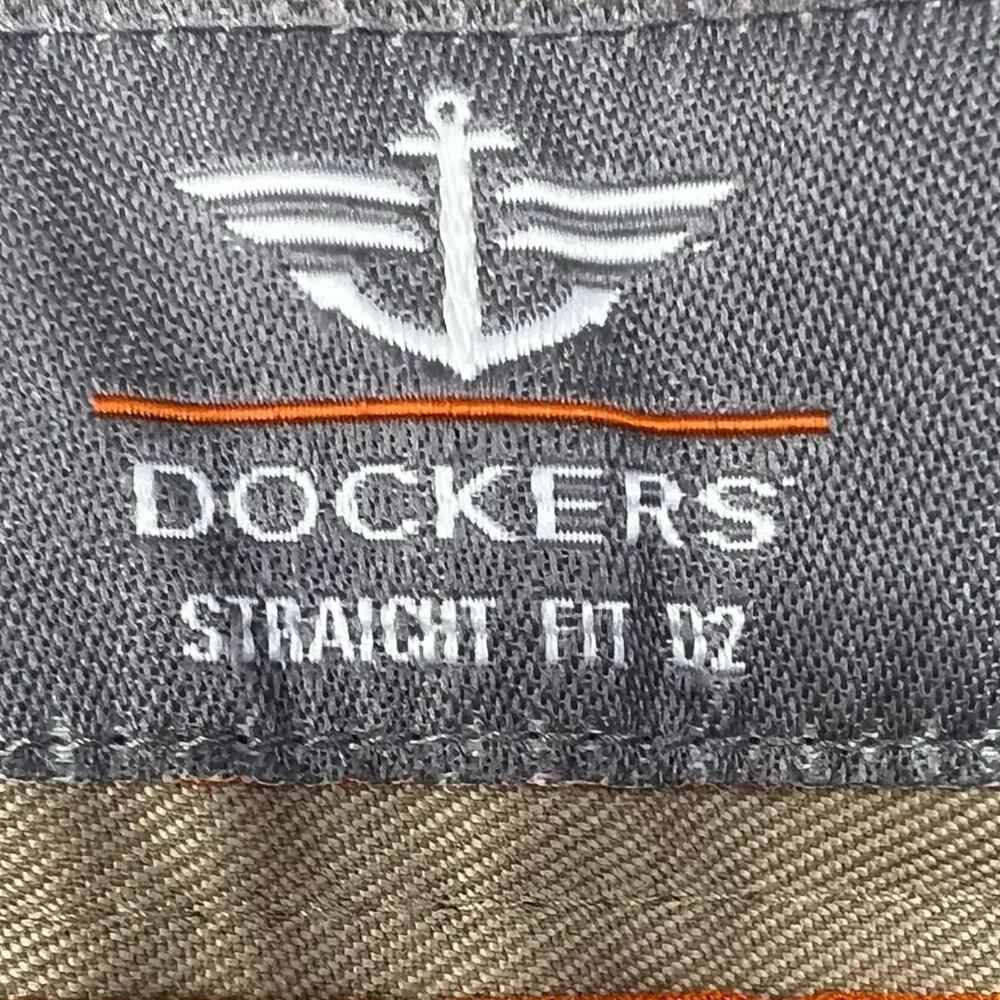 Dockers D2 pant men’s 38x32 straight fit khaki Flat front super soft polyester - Picture 4 of 5